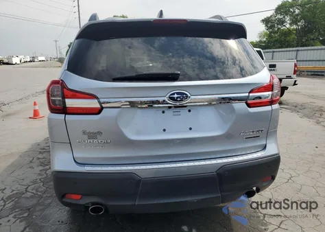 2022 Subaru Ascent Limited z USA, uszkodzony, nr VIN 4S4WMAPD4N3432377